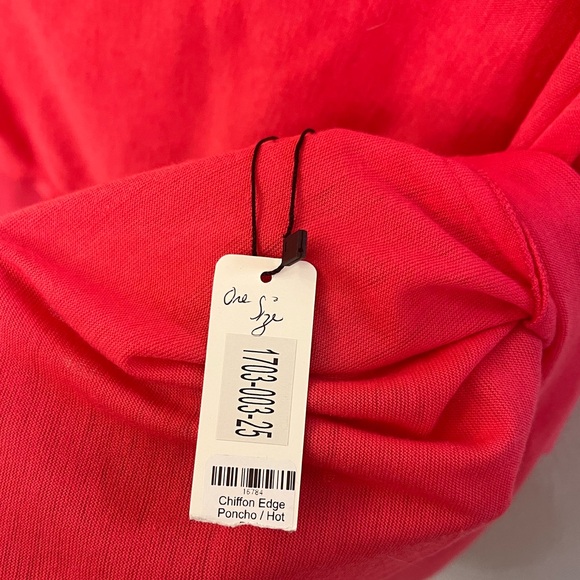 NWT Hot Pink Wool Blend Poncho - Picture 3 of 3